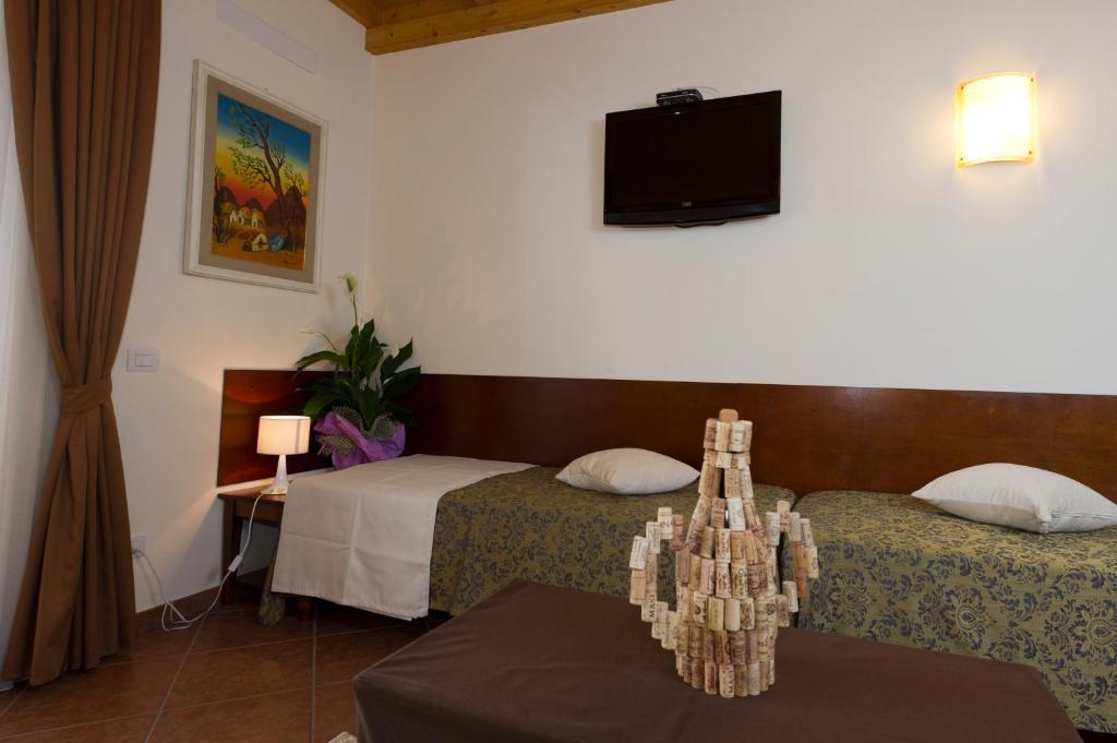Locanda Ristorante Al Cardellino Bardolino Zimmer foto