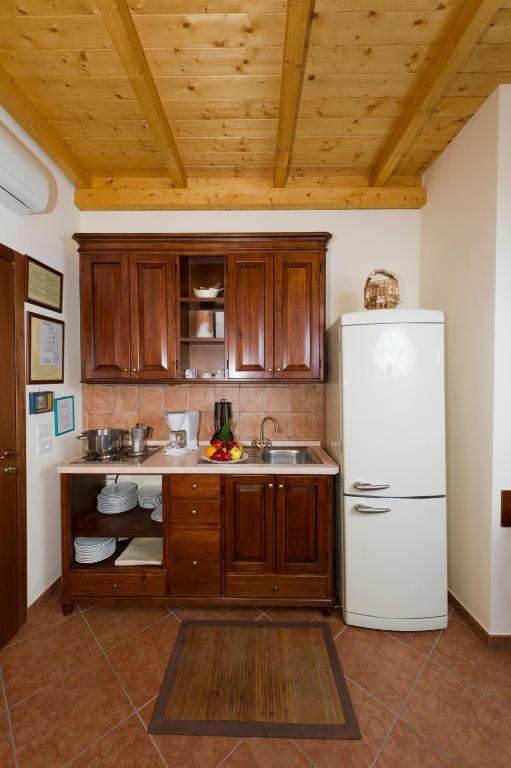 Locanda Ristorante Al Cardellino Bardolino Zimmer foto