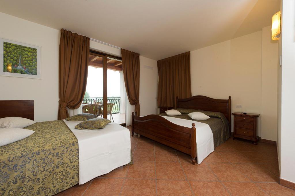 Locanda Ristorante Al Cardellino Bardolino Zimmer foto