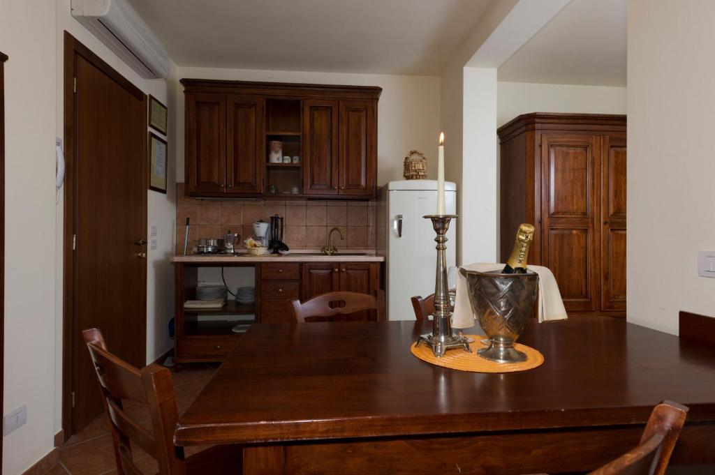 Locanda Ristorante Al Cardellino Bardolino Zimmer foto